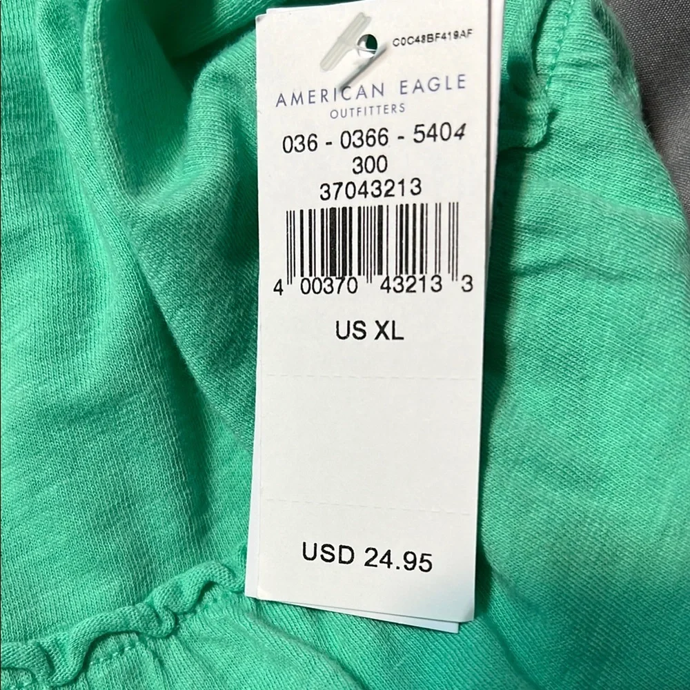 Women's Green Ruffle Top - Picture 3 of 3